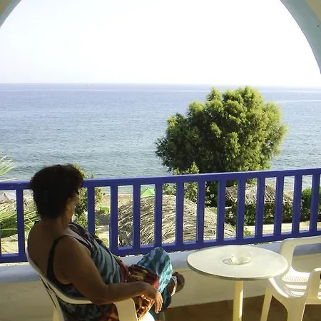 Afoti Beach Hotel 2*